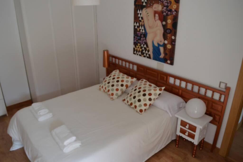 Apartamento Turistico Faro De Luno Сан-Висенте-де-ла-Баркера Экстерьер фото