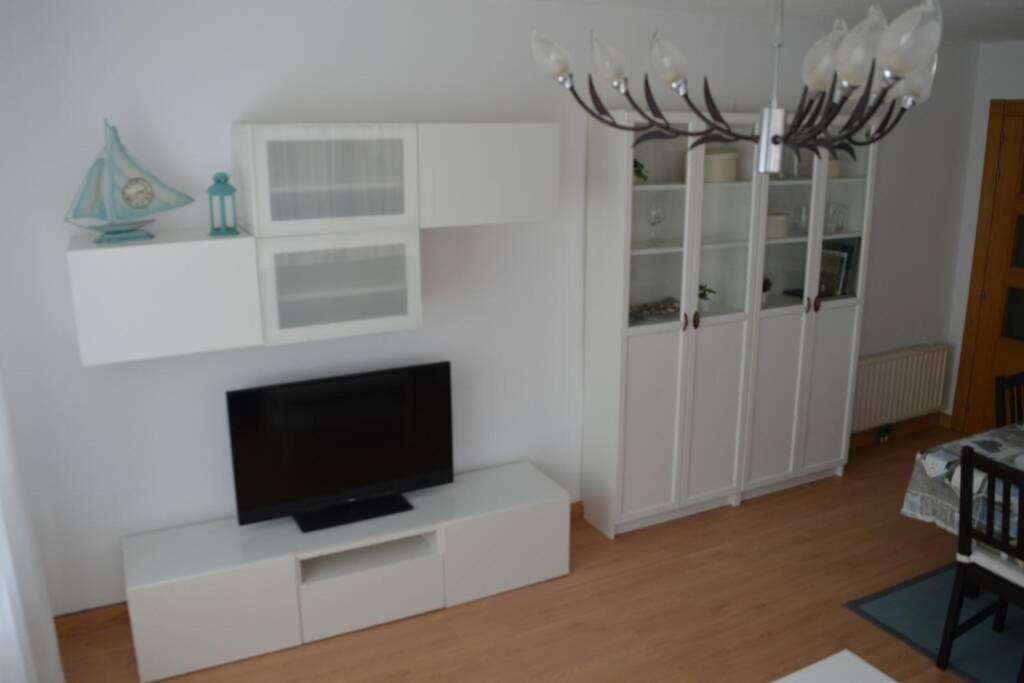 Apartamento Turistico Faro De Luno Сан-Висенте-де-ла-Баркера Экстерьер фото